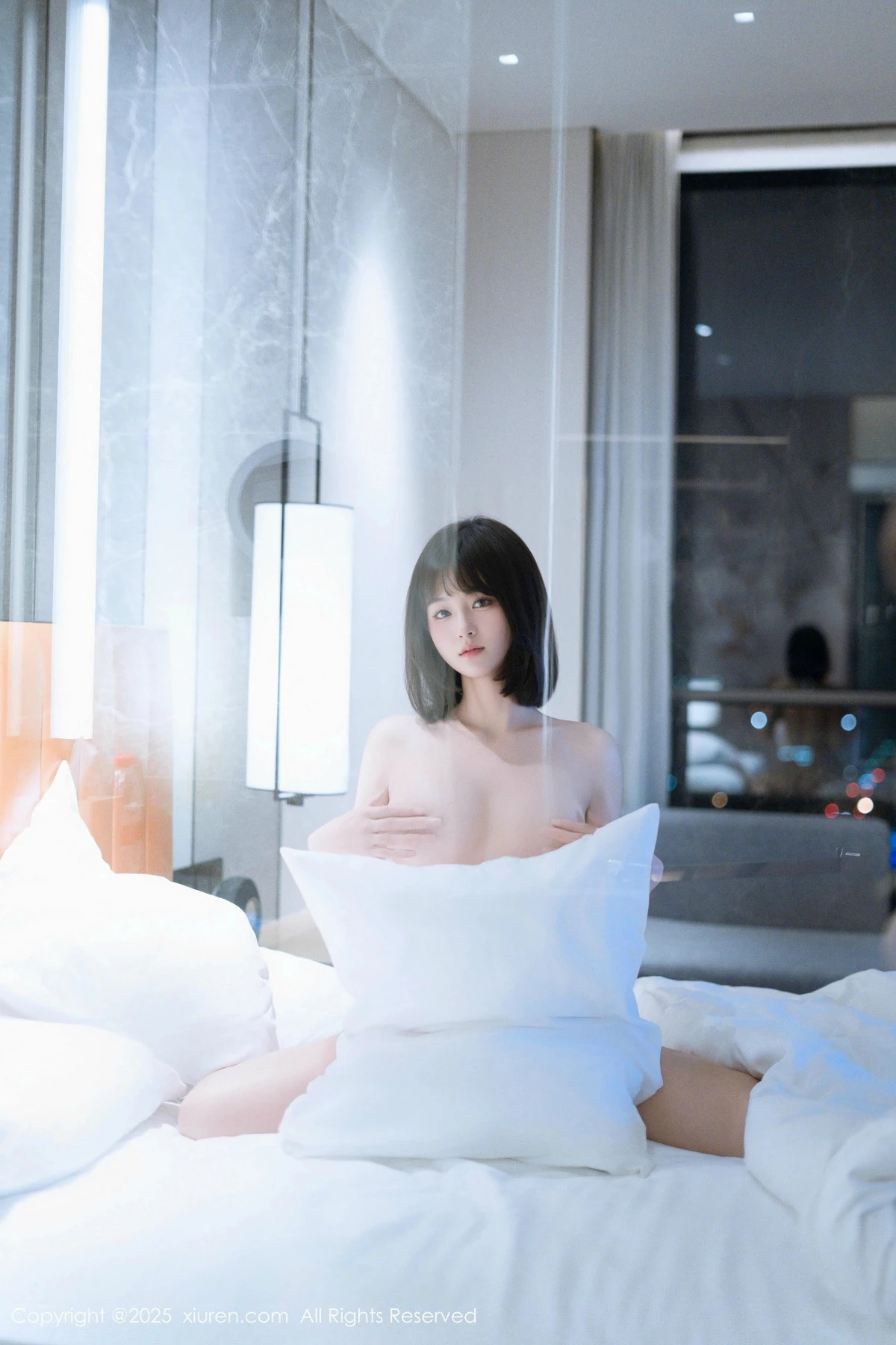 [[XiuRen秀人网]秀人网]No.9972_模特涵涵Luna浴室性感白色婚纱+白色浴袍秀凹凸身材完美诱惑写真74P